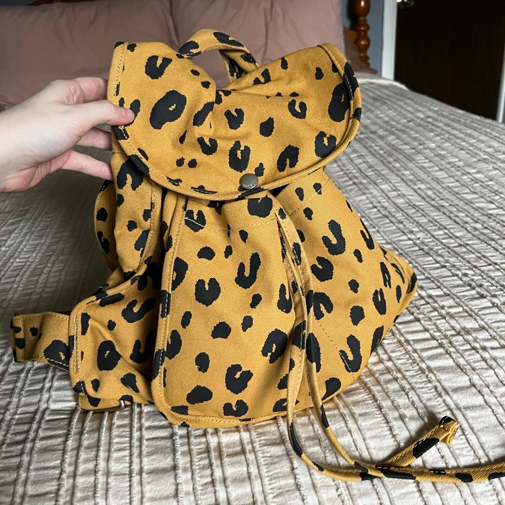 Baggu Leopard Canvas Drawstring Backpack